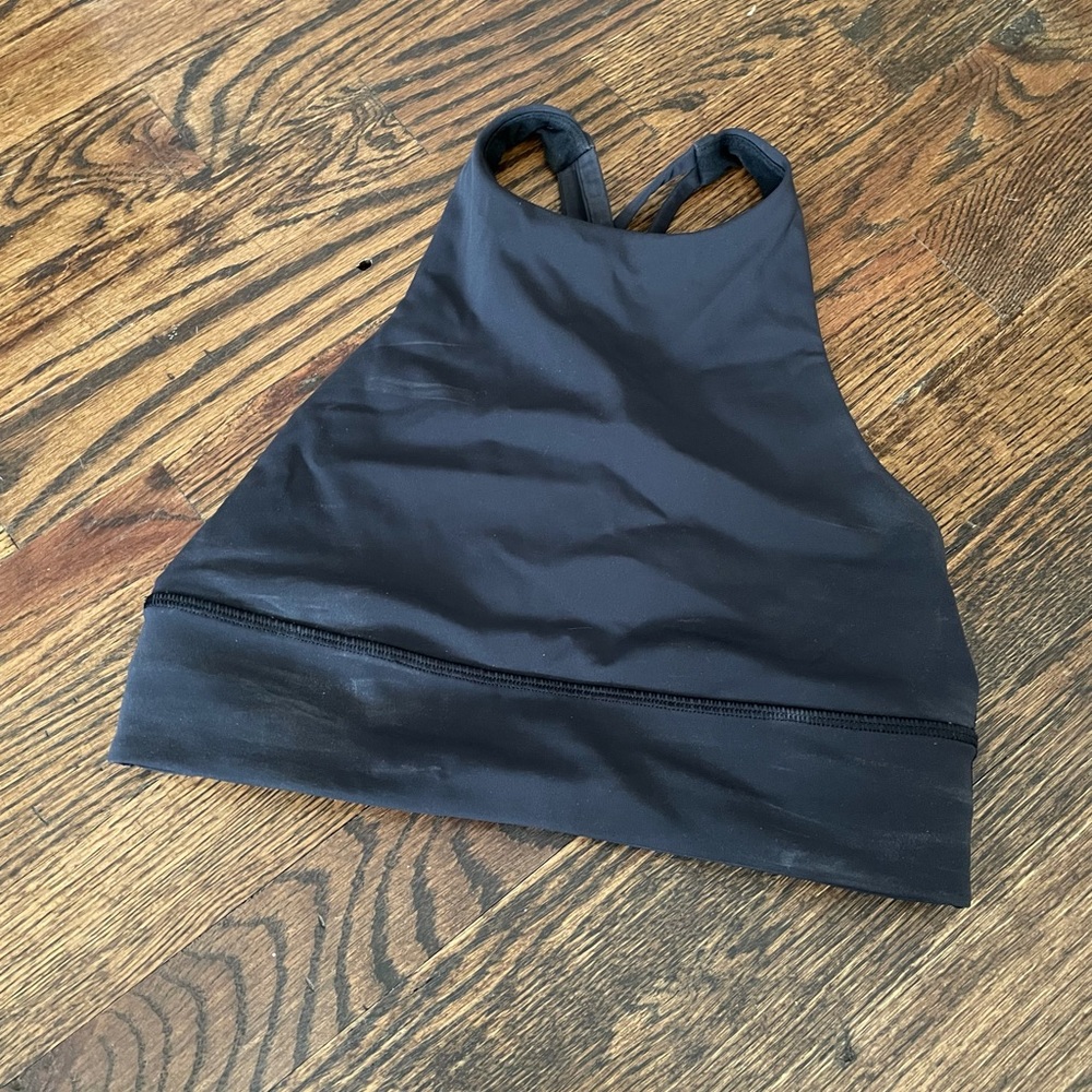 Lululemon black crop top